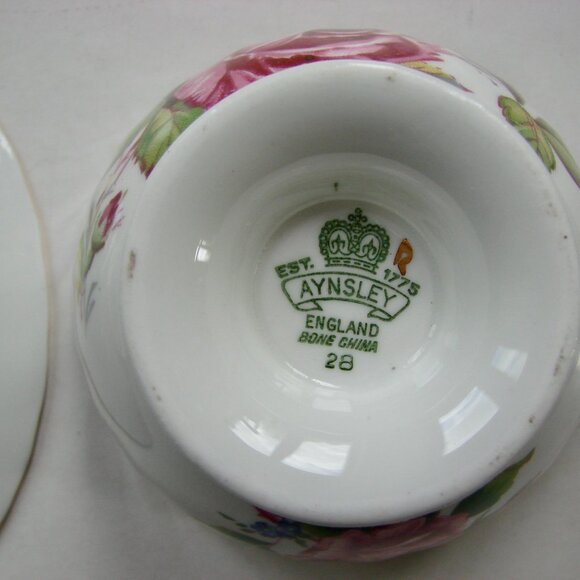 Vintage Aynsley Pink Cabbage Roses Teacup Saucer English Bone China Gold Gilt - Picture 8 of 8